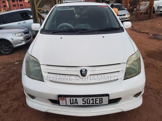 Toyota IST 2007 White