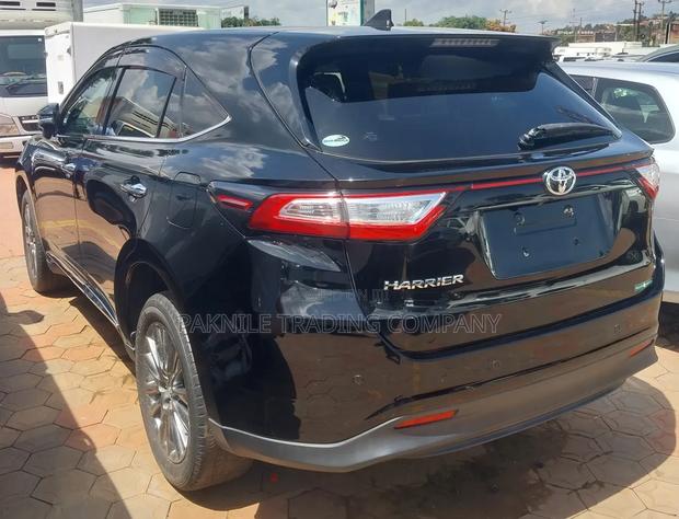 Toyota Harrier 2017 Black