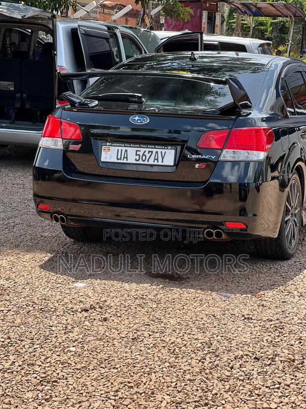 Subaru Legacy 2012 Black