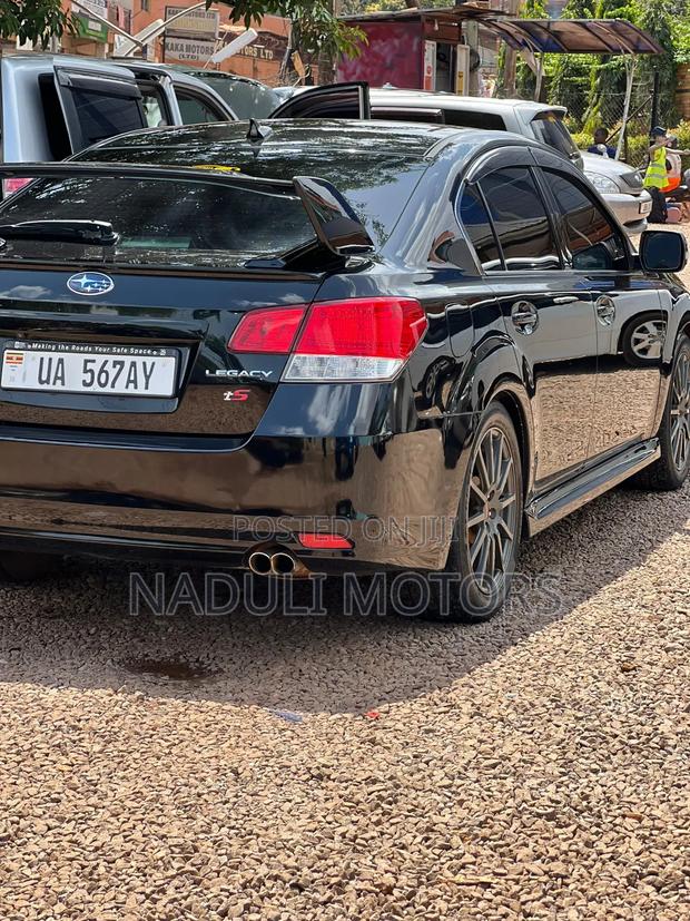 Subaru Legacy 2012 Black