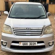 Toyota Noah 2.0 FWD (8 Seater) 2005 Silver for sale