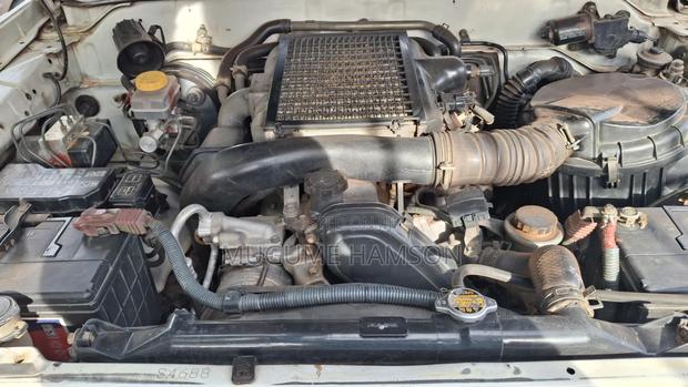 Toyota Land Cruiser Prado 2001 Silver