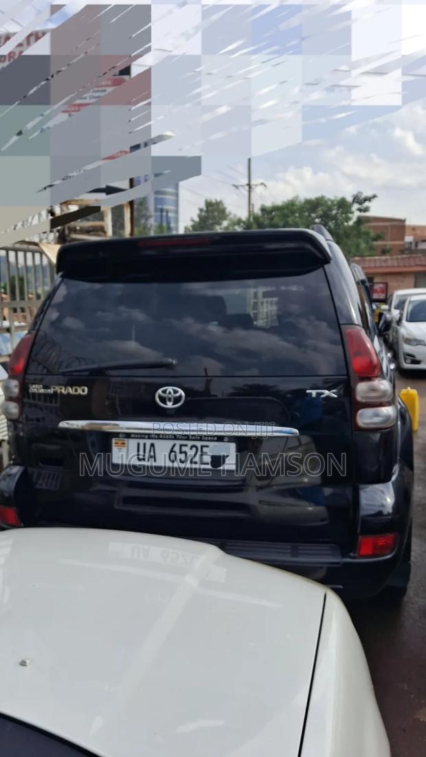 Toyota Land Cruiser Prado 2006 Black