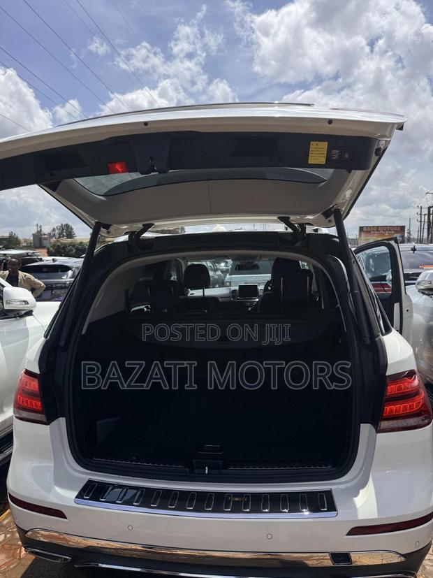 Mercedes-Benz GLE-Class 2016 White