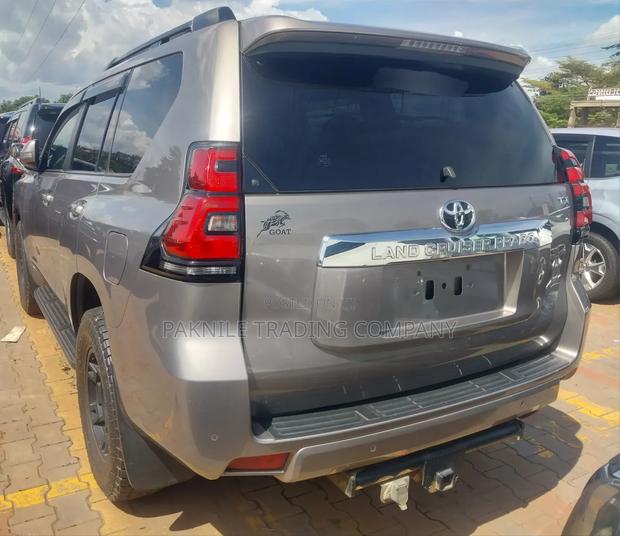 Toyota Land Cruiser Prado 2019 Brown
