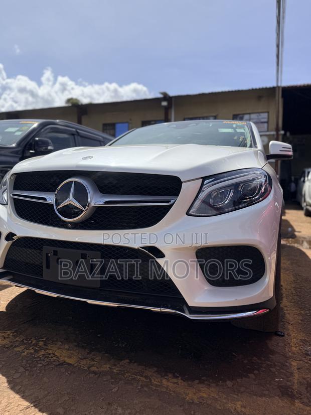 Mercedes-Benz GLE-Class 2017 White