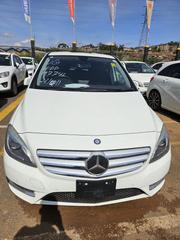 Mercedes-Benz B-Class B180 Petrol 2012 White for sale