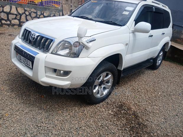 Toyota Land Cruiser Prado 2007 White