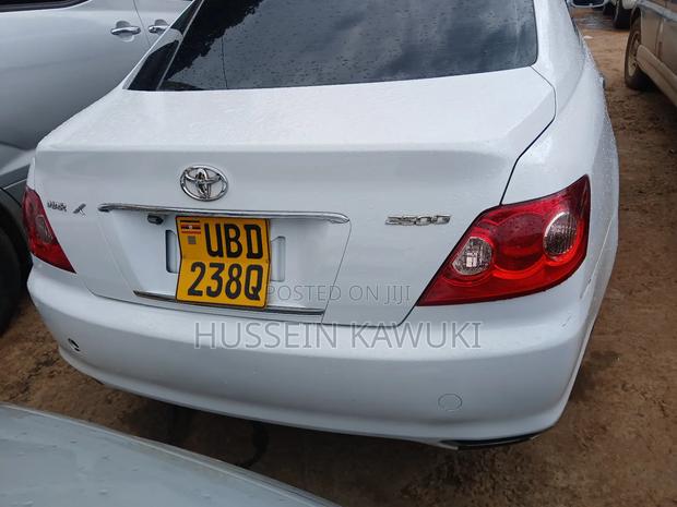 Toyota Mark X 2006 White