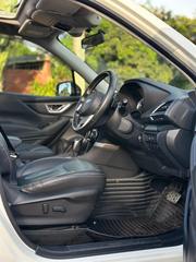 Subaru Forester 2018 White for sale