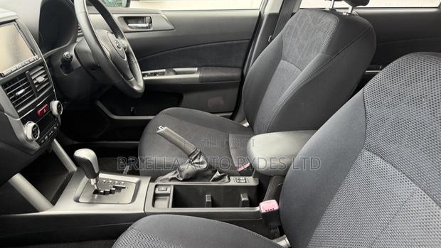 Subaru Forester 2011 Silver