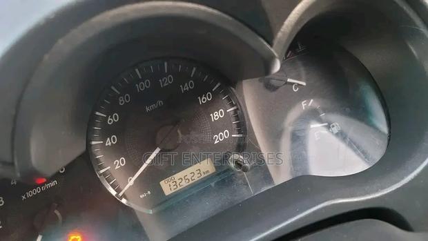 Toyota Hilux 2015 Silver