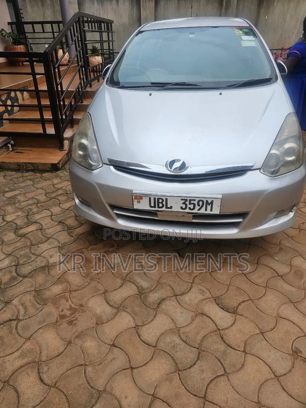 Toyota Wish 2008 Silver