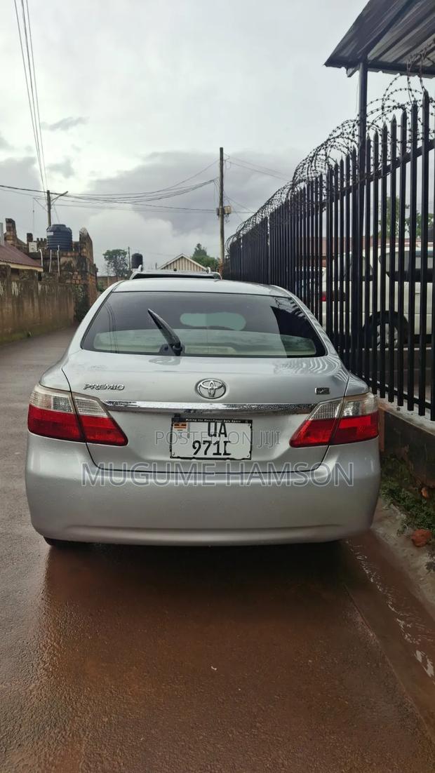 Toyota Premio 2009 Silver