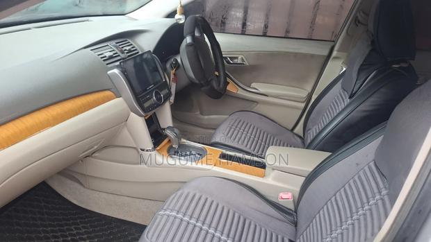 Toyota Premio 2009 Silver