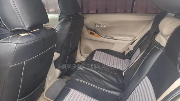 Toyota Premio 2009 Silver