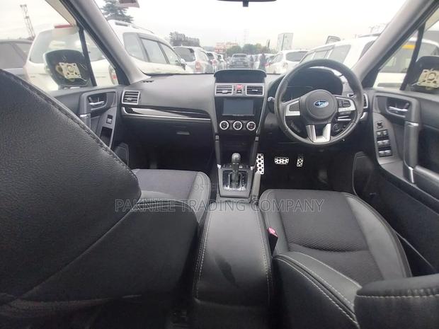 Mercedes-Benz C200 2014 White