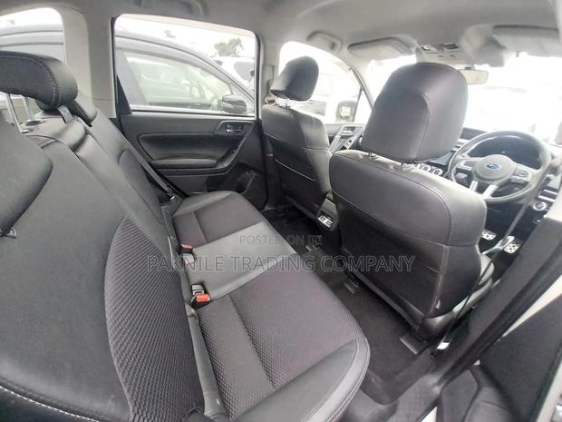 Mercedes-Benz C200 2014 White