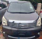 Toyota Noah 2012 Gray for sale