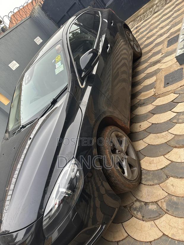 Volvo V40 2013 Black