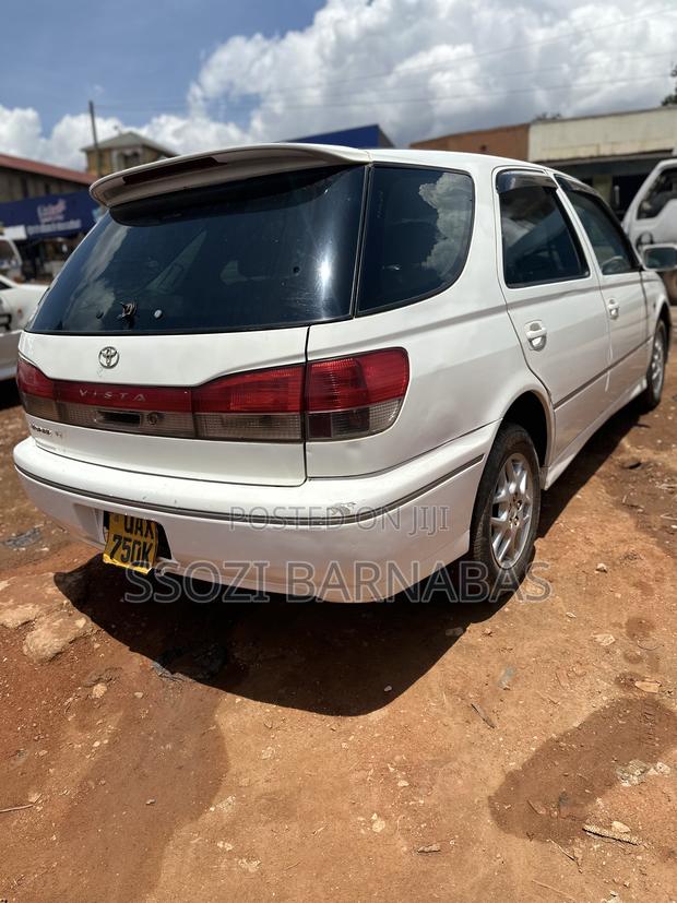 Toyota Vista 2002 White
