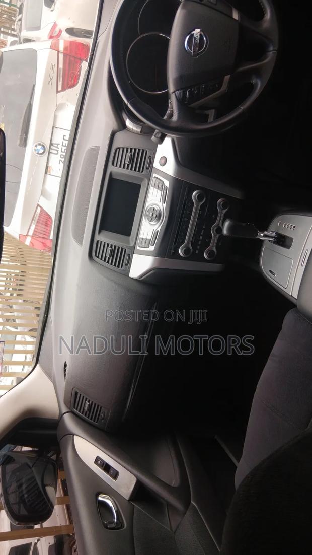 Nissan Murano 2010 Silver