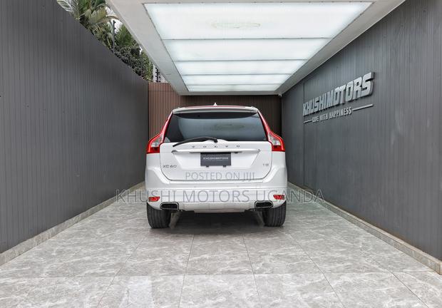 Volvo XC60 2013 Pearl
