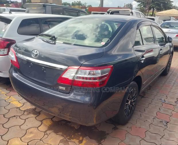 Toyota Premio 1.5 FWD 2016 Gray