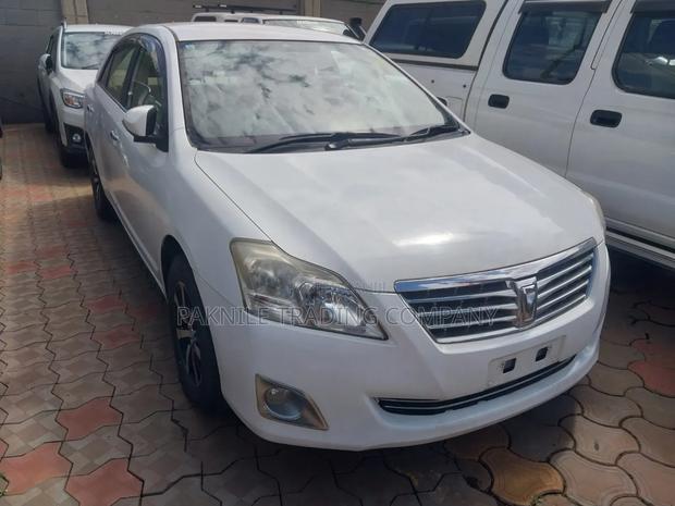 Toyota Premio 2013 White