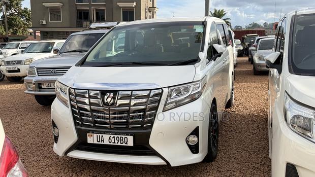 Toyota Alphard 2018 White