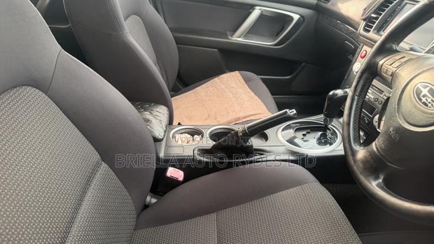 Subaru Legacy 2010 Gray