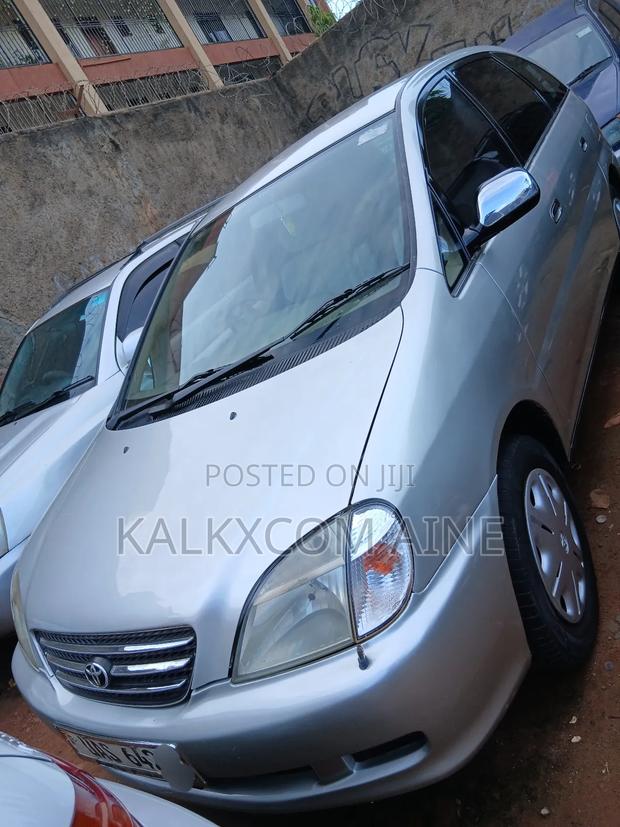 Toyota Nadia 2000 White
