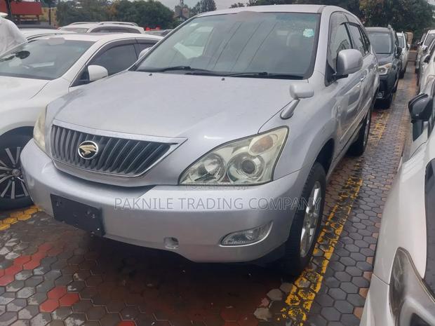 Toyota Harrier 2012 Silver