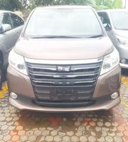 Toyota Noah 2016 Ivory for sale