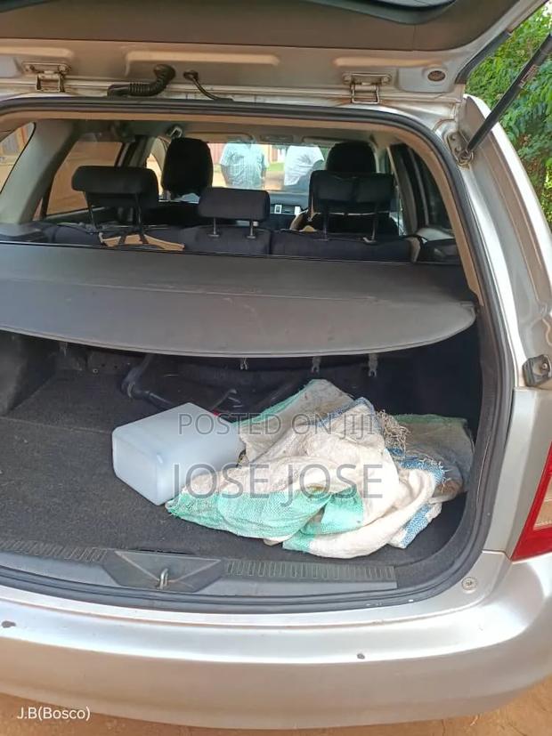 Toyota Probox 2006 Silver