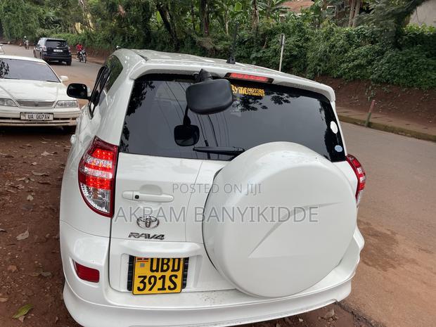 Toyota RAV4 2008 White