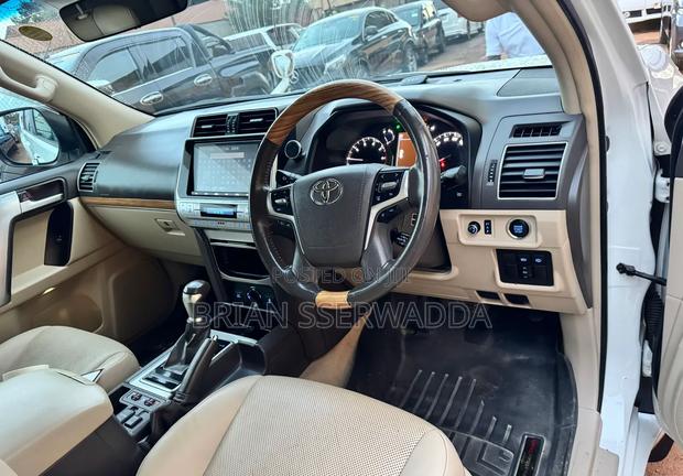 Toyota Land Cruiser Prado 2020 White