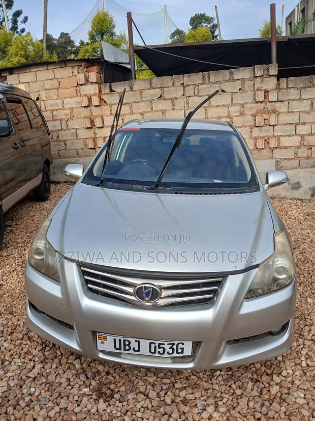 Toyota Blade 2012 Silver
