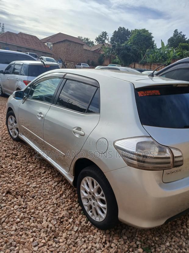 Toyota Blade 2012 Silver