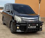 Toyota Noah 2.0 158hp FWD (7 Seater) 2012 Black for sale