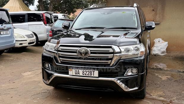 Toyota Land Cruiser Prado 2016 Matt Black