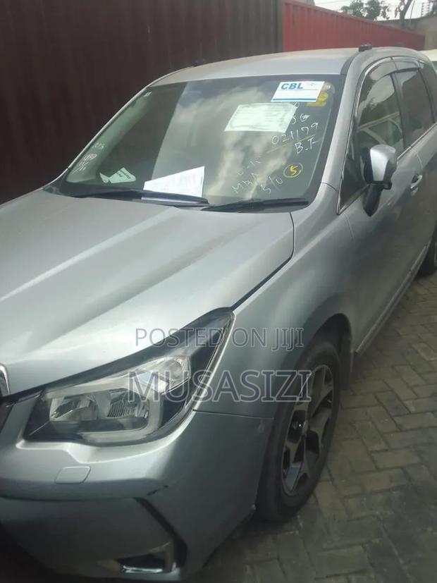 Subaru Forester 2.0XT Premium 4dr SUV AWD (2.0L 4cyl Turbo CVT) 2014