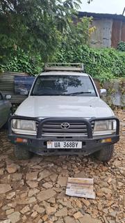 Toyota Land Cruiser 2001 White for sale