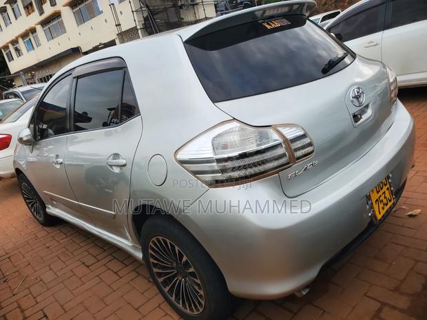 Toyota Blade 2008 Silver