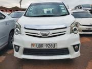 Toyota Noah 2011 White for sale