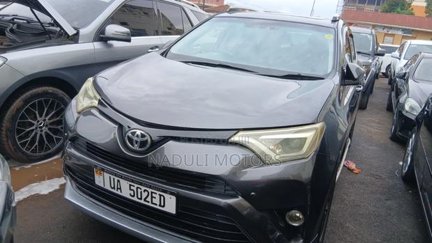 Toyota RAV4 2016 Black