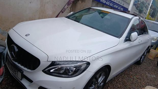 Mercedes-Benz C180 2018 White