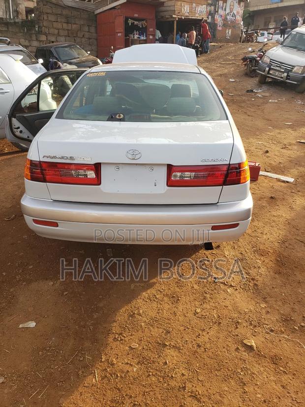 Toyota Corona Premio 1.8 FWD 1999 Silver