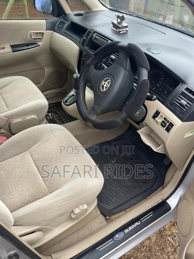 Toyota Corolla Spacio 2006 Silver