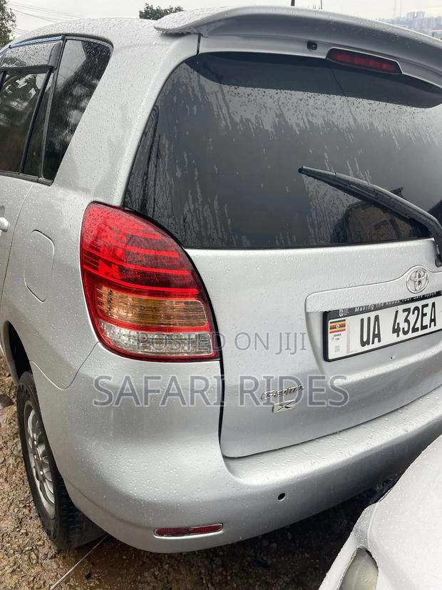 Toyota Corolla Spacio 2006 Silver